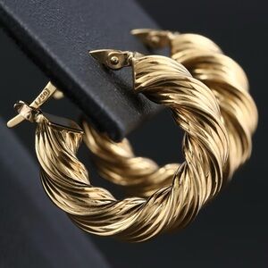 18K Fluted Hoop Earrings